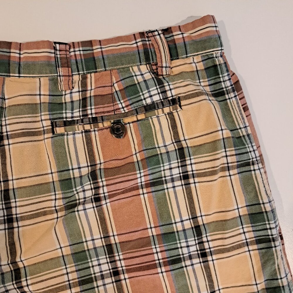 Banana Republic Men's 32x9.5 Flat Front 100% Cotton Plaid Shorts - Picture 9 of 14